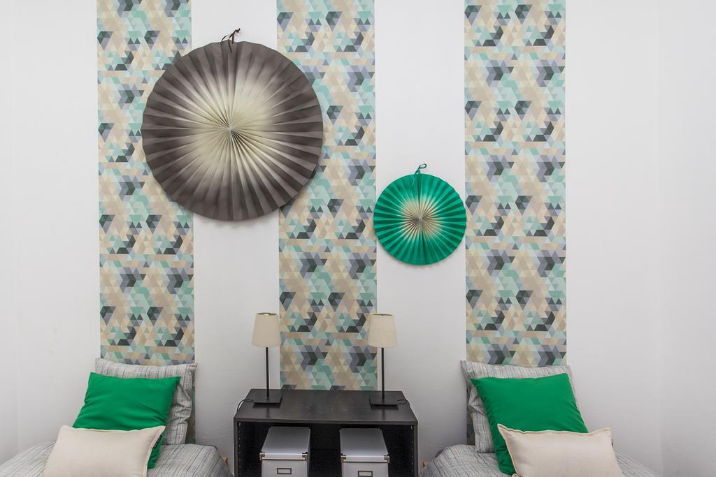 Lisbon Guests Apartments Rum bild